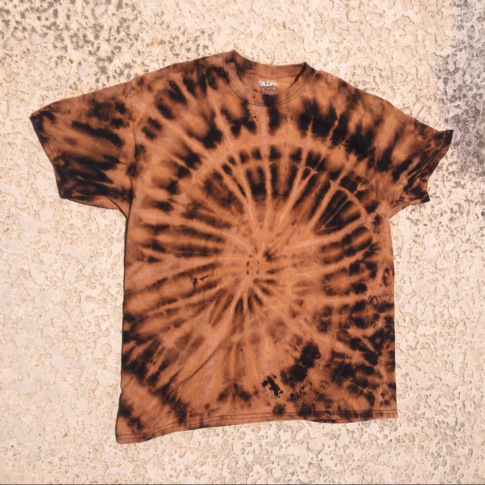 Bleach tie dye shirt